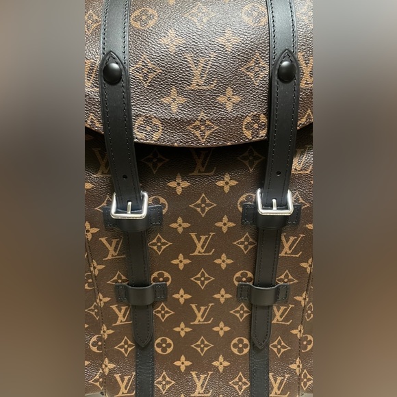 Louis Vuitton Christopher Backpack PM - Picture 3 of 16